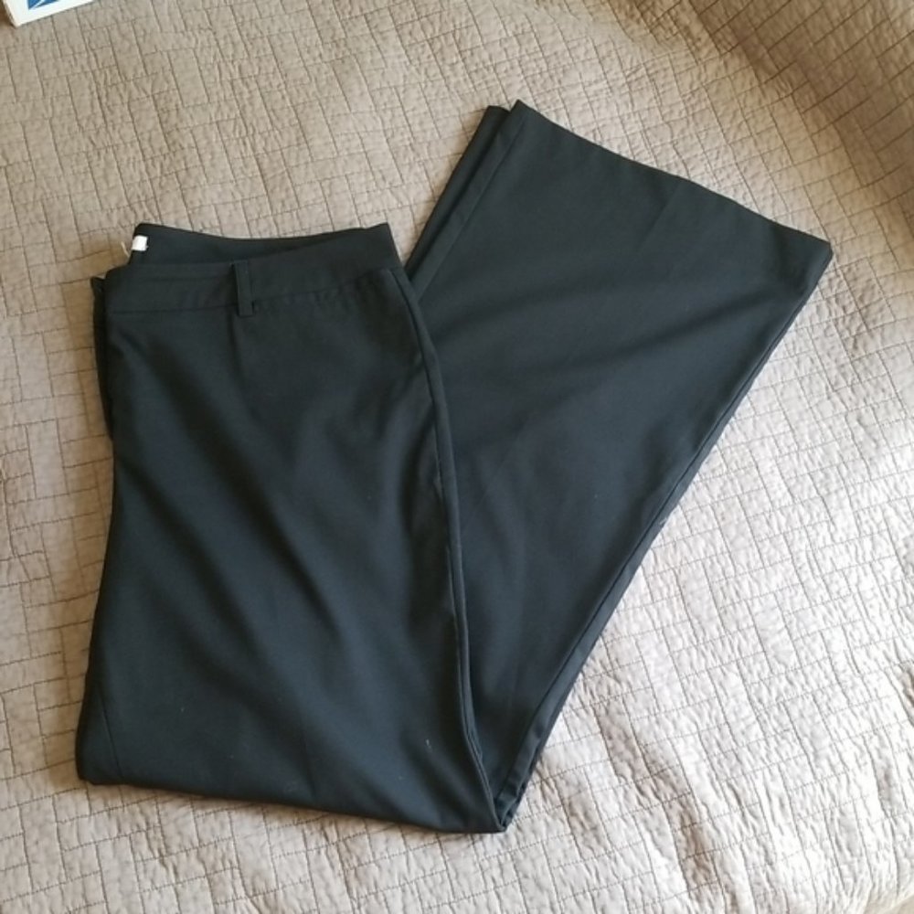 LAST CHANCE EUC New York and Co women's pants size 12 average